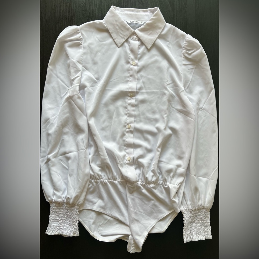 LIKE NEW Mangopop Long Sleeve Button Down Collared Bodysuit White Size M